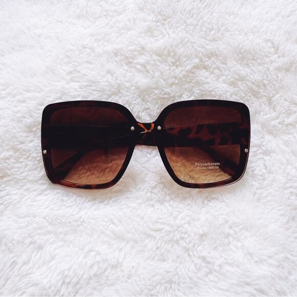 Abby Tortoise Brown Square Frame Sunglasses - Picture 1 of 10